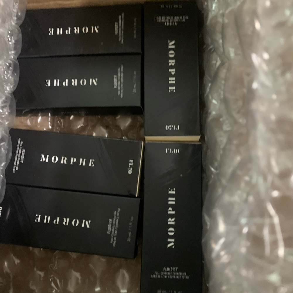 6 full size morphe full fluidity foundation